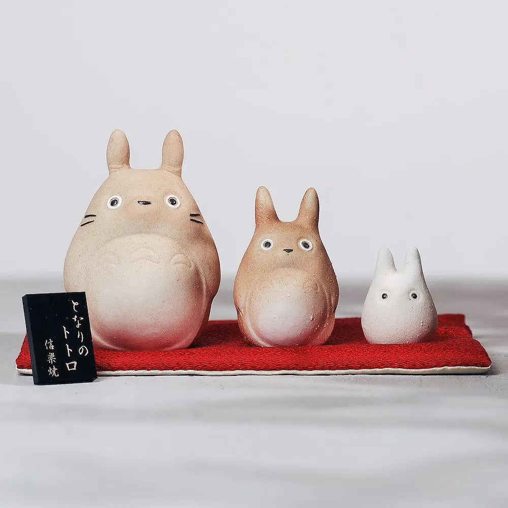 L231001 (預訂) 日本製 信樂焼 大、中、小「龍貓」擺設 ; TOTORO Shigaraki-ware Display in 3 sizes