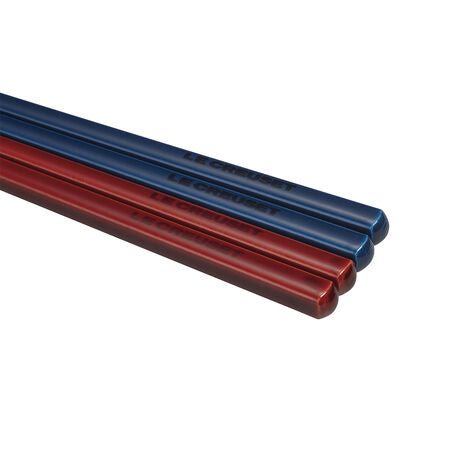 L2306-04 (預訂) 日本製 LE CREUSET 天然木筷子連筷子托禮盒【日本限定】; LE CREUSET natural wood chopstick gift set (Japan Edition)