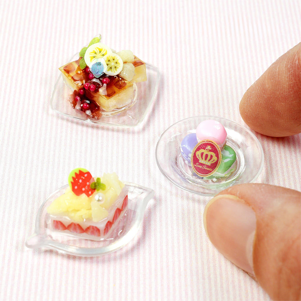 L2306-24 (預訂) 日本製 迷你甜品系列 UV 膠材料包 ; Miniture desserts UV resin hand-craft set