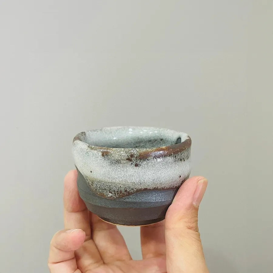 L231201 日本製 美濃燒一套九隻不同款式清酒杯 ; Minoyaki Sake Cup Gift Box in 9 designs