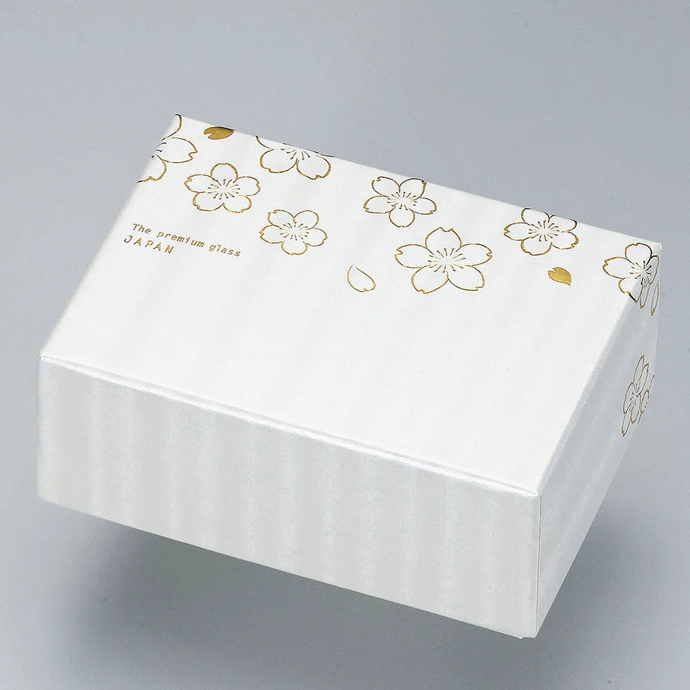 L2303-05 日本製 石塚硝子 櫻花清酒杯(2隻禮盒套裝); (Pre-order) Ishizuka saka glass set in sakura pattern (gift set)