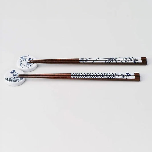 L231013  (預訂) 日本製 美濃燒 米奇和米妮天然木筷子+筷子托套裝 ; Mickey & Minni Mino-yaki chopsticks and holders set