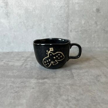 L2211-019 (預訂) 日本製 瀬戸燒 Espresso 馬克杯 (和平白鴿圖案) ; (Pre-order) Seto-yaki Espresso mug (dove of peace pattern)