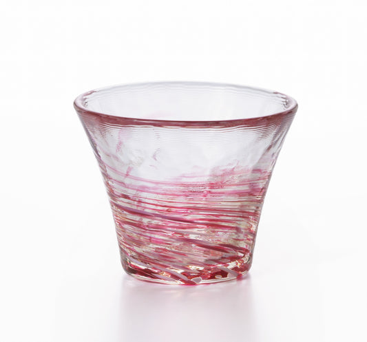 L2211-032 (預訂) 日本製 津輕 びいどろ手作職人清酒杯 (櫻花漫舞) ; Tsugaru Vidro handmade sake cup (Dancing Sakura)